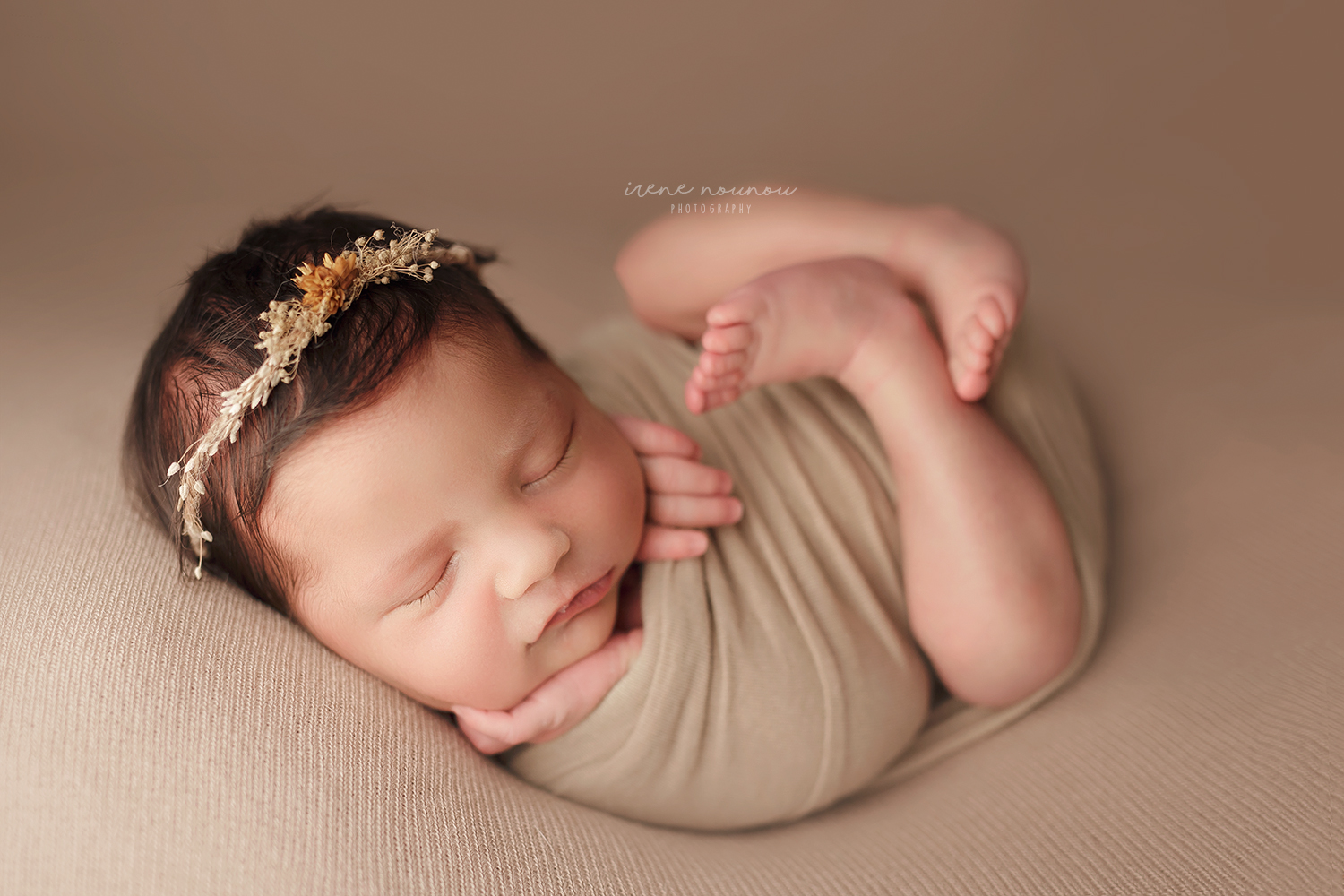 Fotografía newborn bebé recién nacido Barcelona Fotografía newborn bebé recién nacido Barcelona