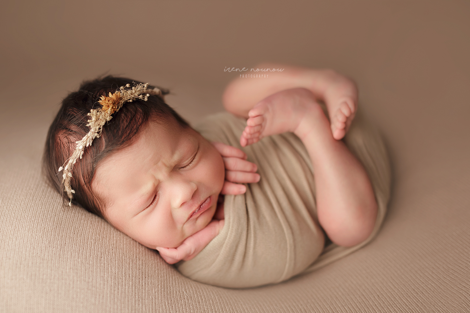 Fotografía newborn bebé recién nacido Barcelona Fotografía newborn bebé recién nacido Barcelona