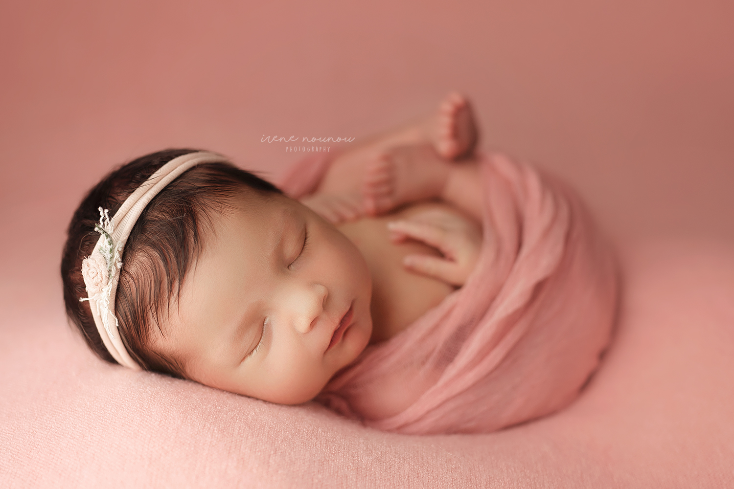 Fotografía newborn bebé recién nacido Barcelona Fotografía newborn bebé recién nacido Barcelona