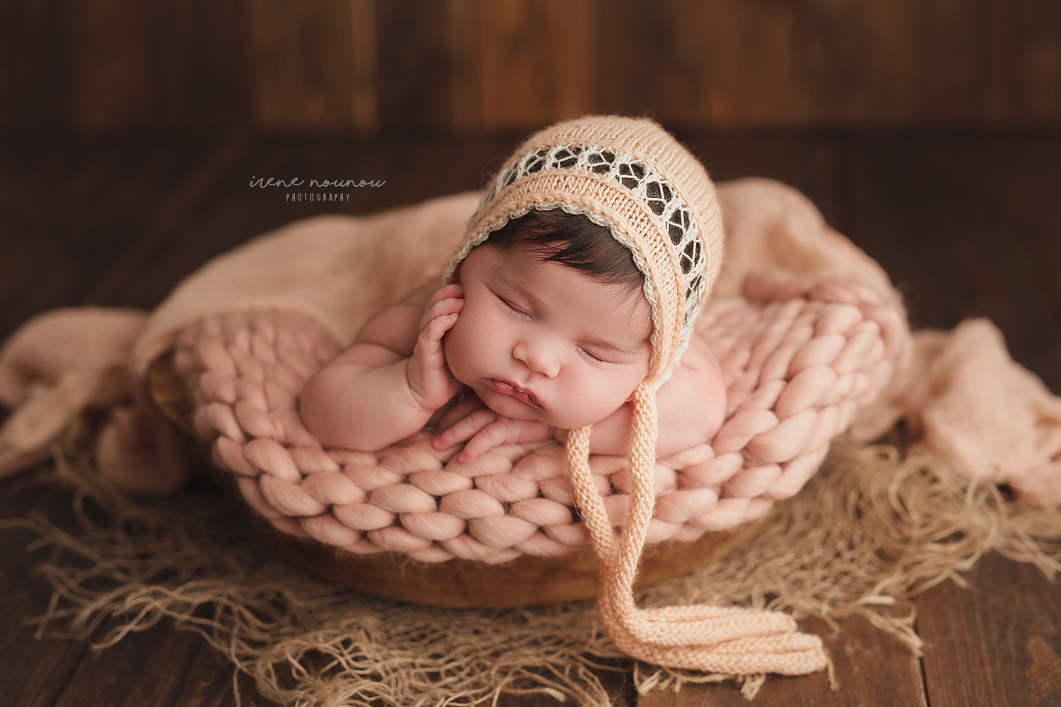 Fotografía newborn bebé recién nacido en Barcelona Fotografía newborn bebé recién nacido en Barcelona