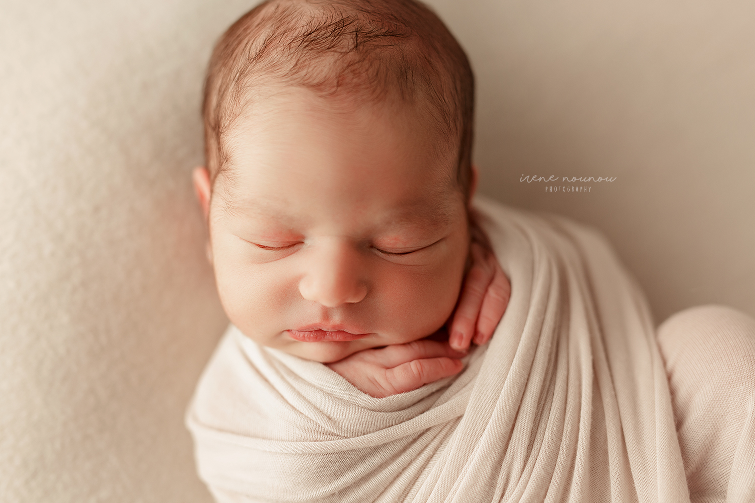 fotógrafa newborn sant cugat del vallès barcelona fotógrafa newborn sant cugat del vallès barcelona