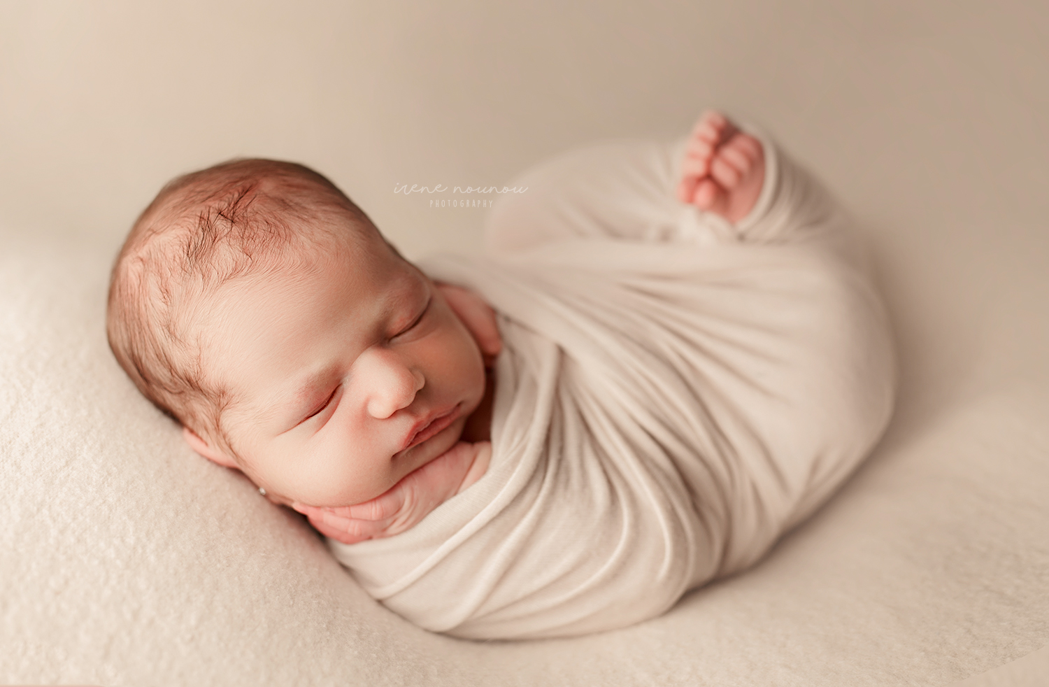 fotógrafa newborn sant cugat del vallès barcelona fotógrafa newborn sant cugat del vallès barcelona