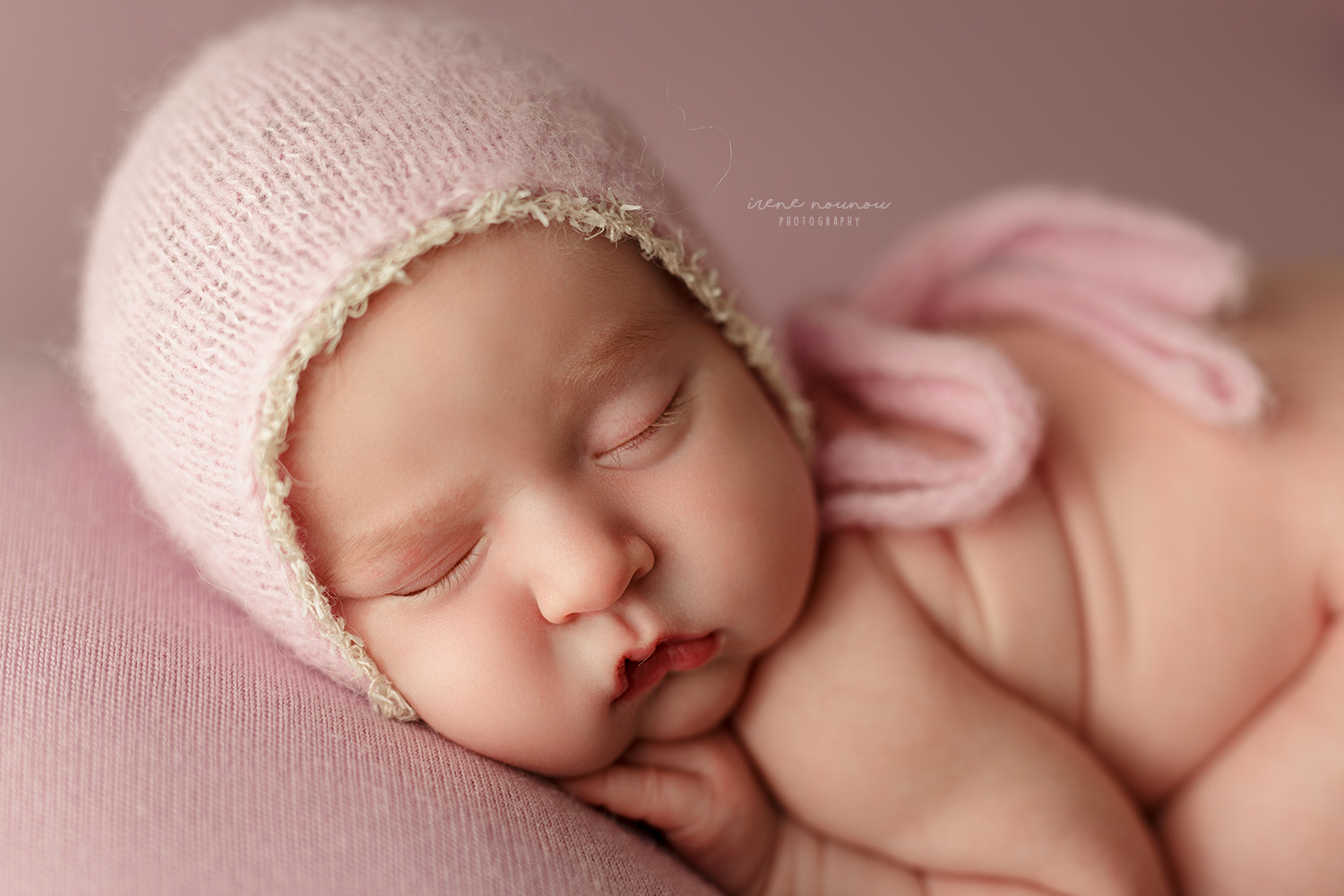 Reportaje fotografía newborn Sant Cugat del Vallès Barcelona Reportaje fotografía newborn Sant Cugat del Vallès Barcelona