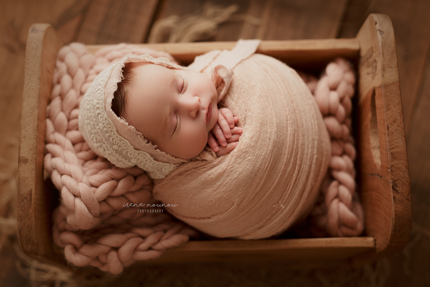 Reportaje fotografía newborn Sant Cugat del Vallès Barcelona Reportaje fotografía newborn Sant Cugat del Vallès Barcelona