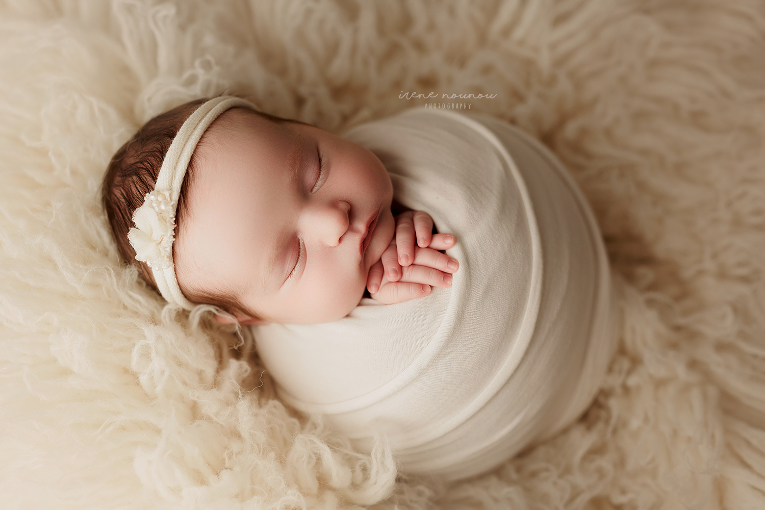 Reportaje fotografía newborn Sant Cugat del Vallès Barcelona Reportaje fotografía newborn Sant Cugat del Vallès Barcelona